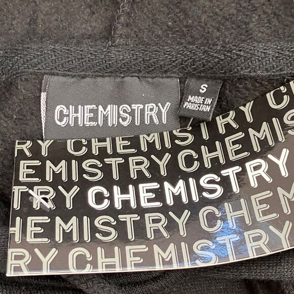 Basketball Graphic Hoodie Mens S Black Flame Ball Streetwear Skater Pullover NEW - Picture 6 of 13